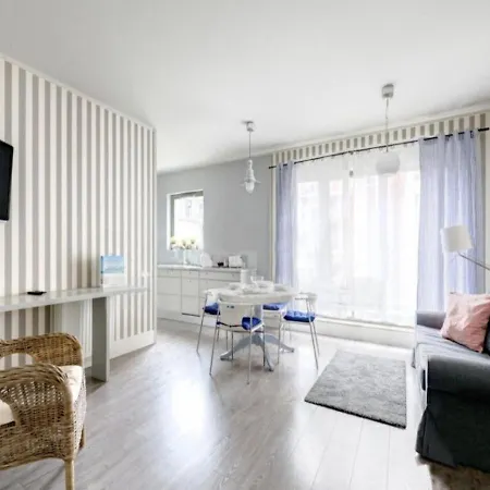 Szafarnia Old Town Apartment